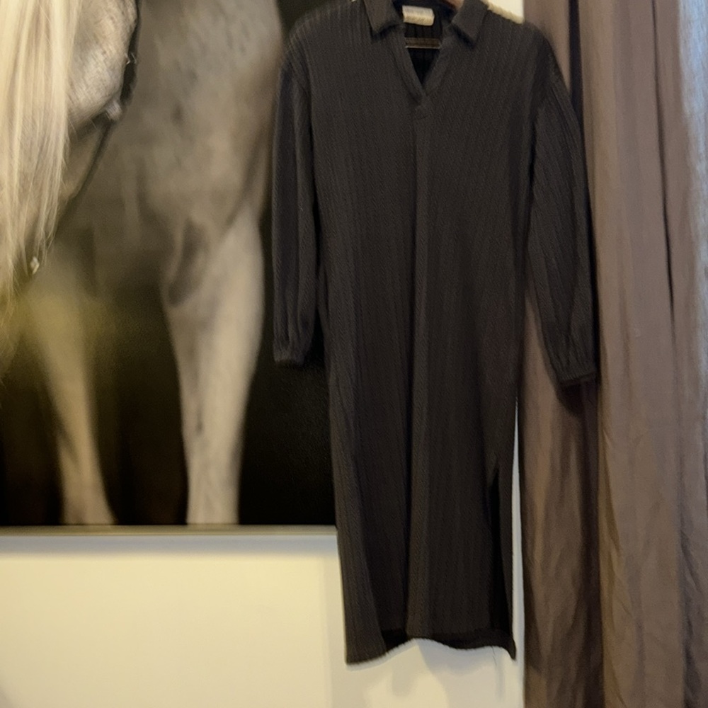 Knit shirt dress with pockets!